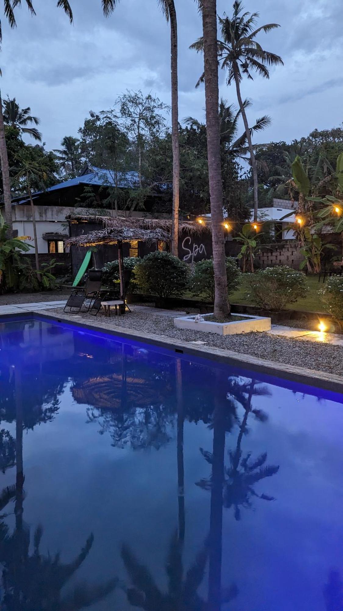 Satta Beach Deluxe Varkala Exterior photo